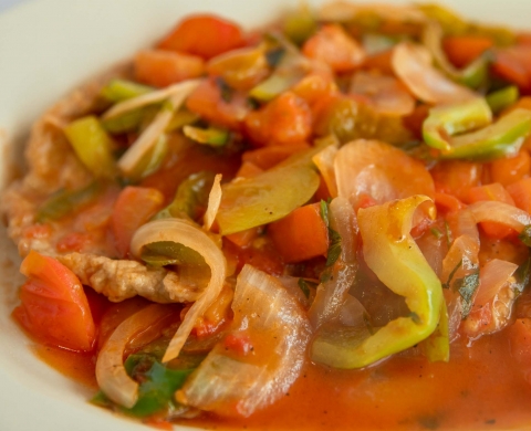 VEAL WITH PEPPERS