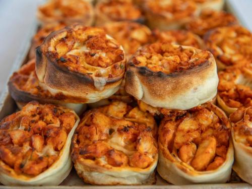 buffalo chicken pinwheel 1